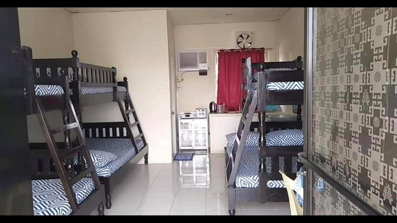 Rv3 Transient House Hotel Angeles Buitenkant foto